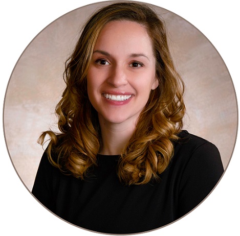 Amanda Sedlacek Earns Fellow Status from the American Academy of Hospice and Palliative Medicine